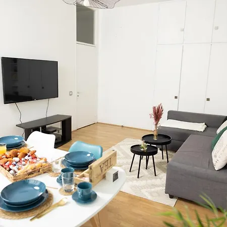 T2 Hypercentre , Parking Prive -vida Loc
